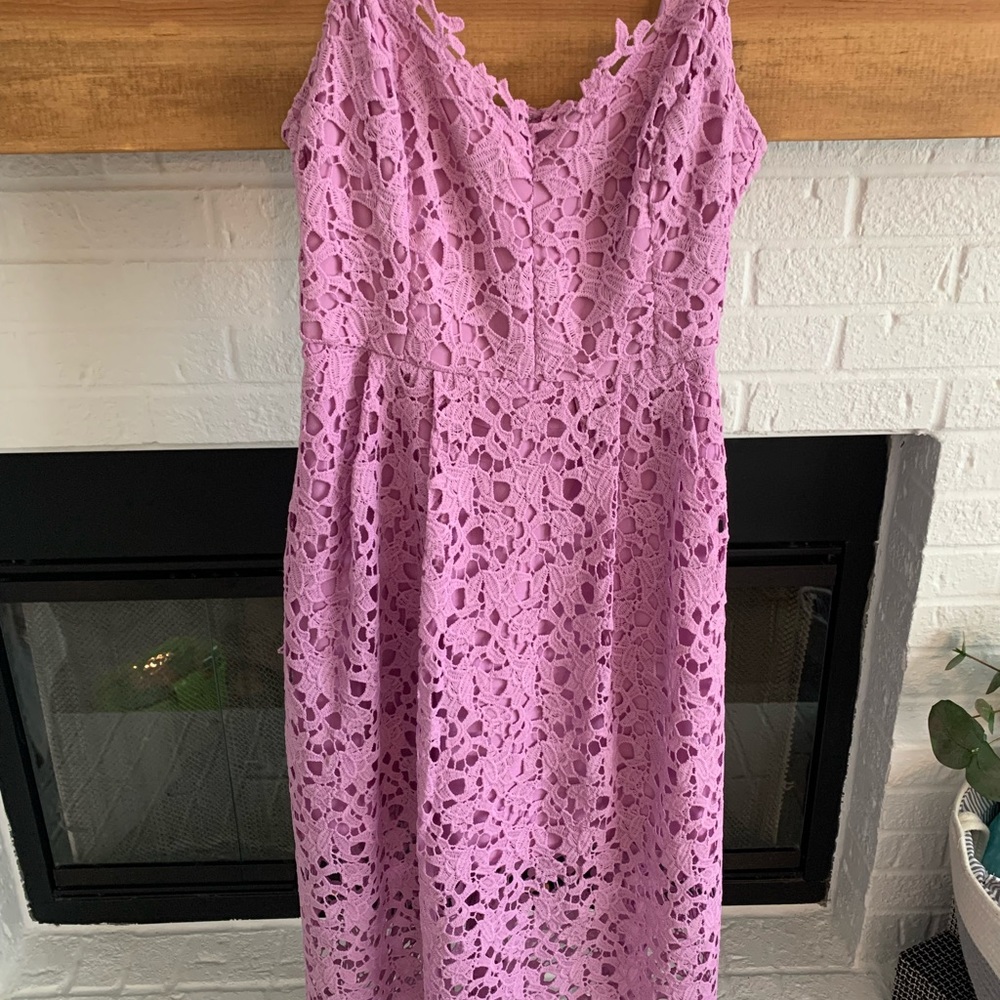 Lace midi dress